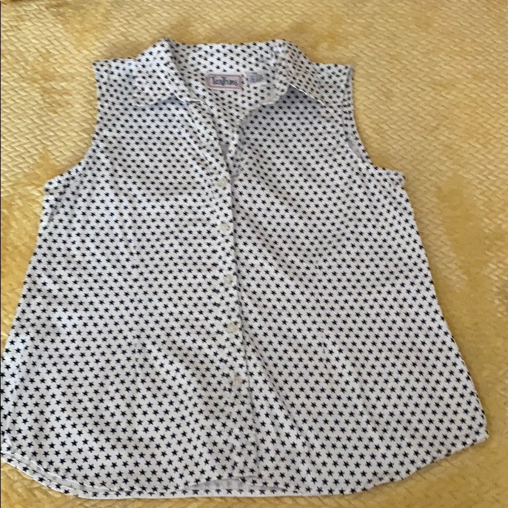 White/blue Star short sleeve button down shirt